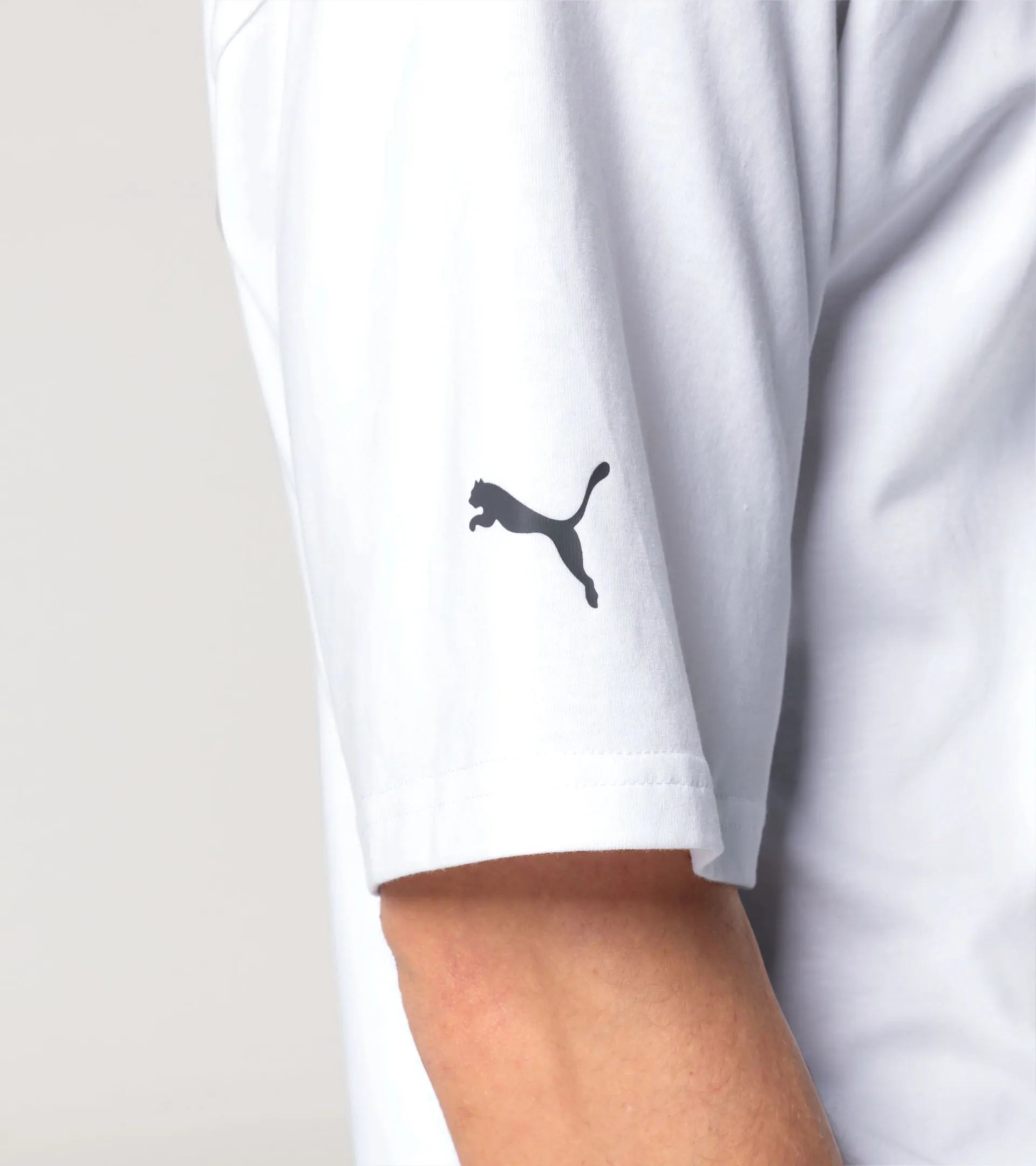 Utilizar detergente para roupa de cor.  4