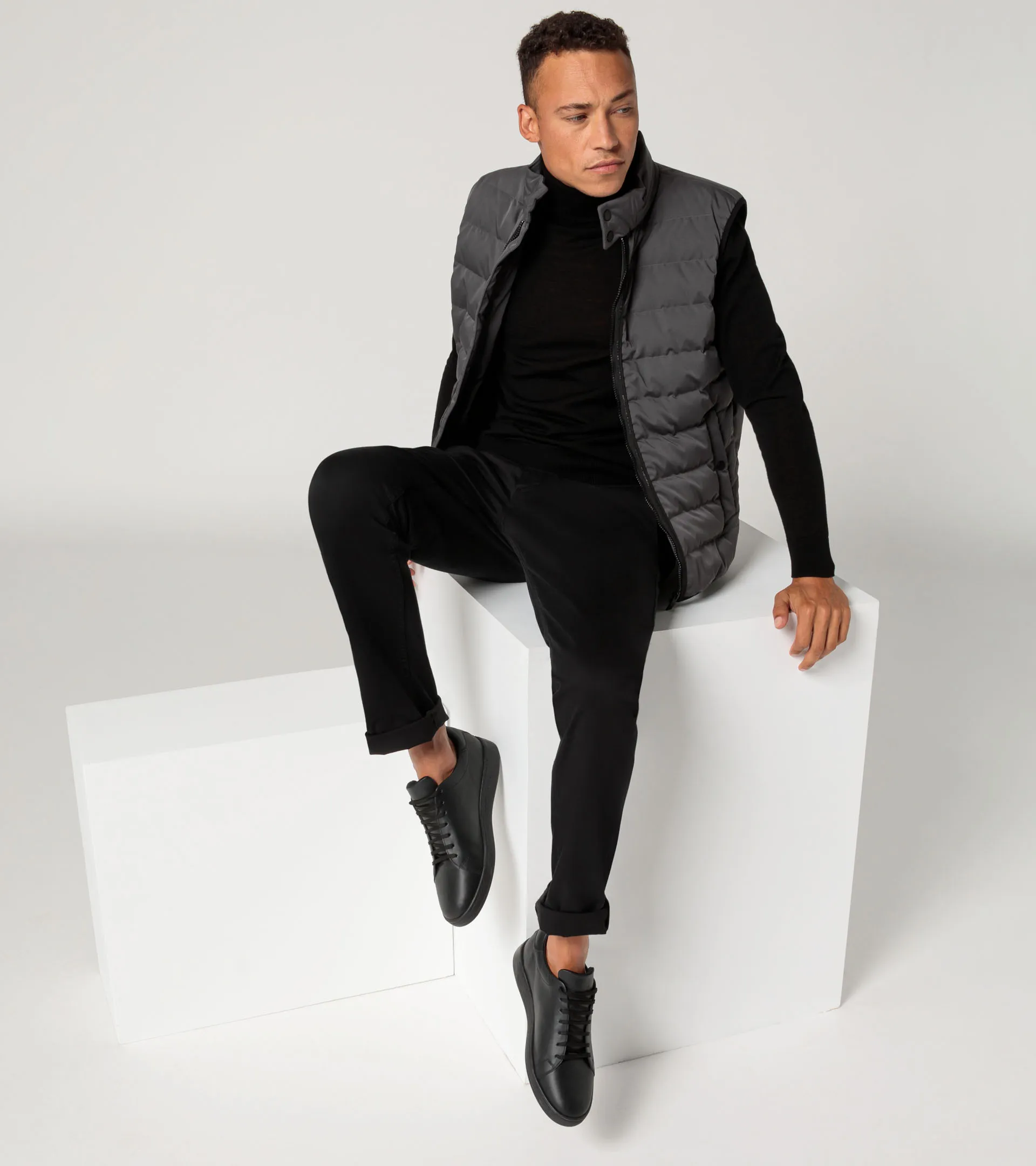 Active lightweight vest 5