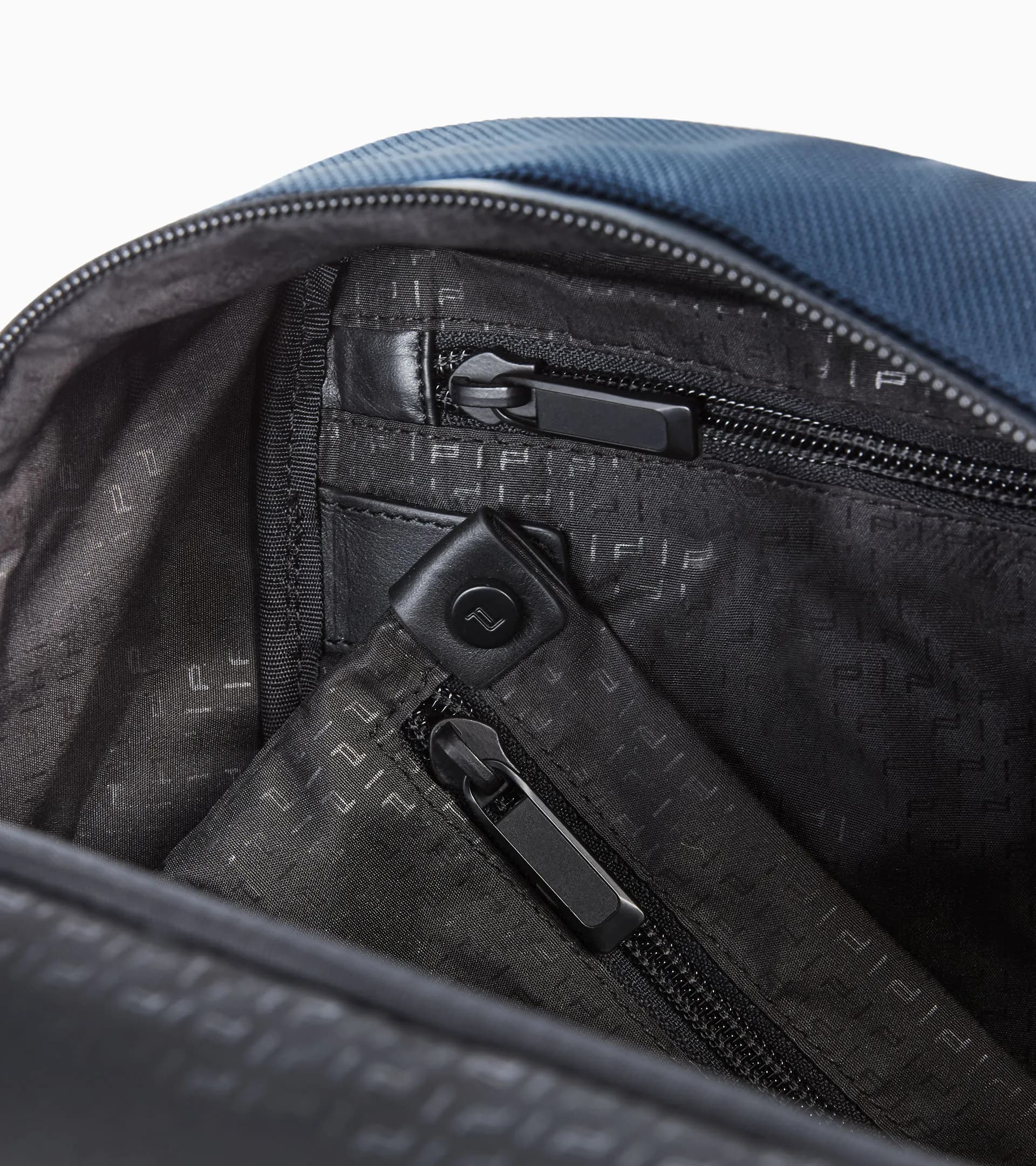 Roadster Pro Weekender S 4