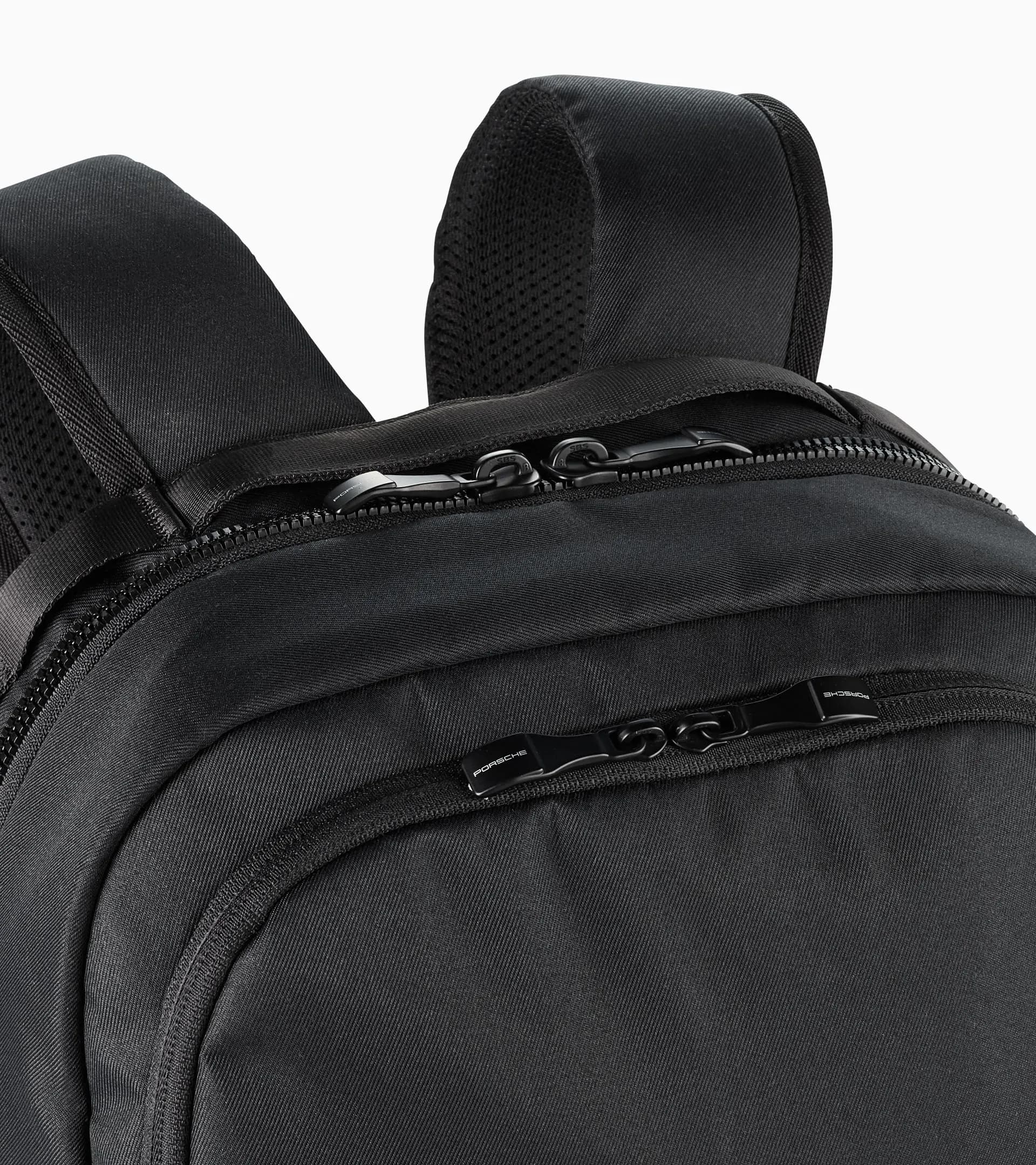 Business Backpack – Essential 5