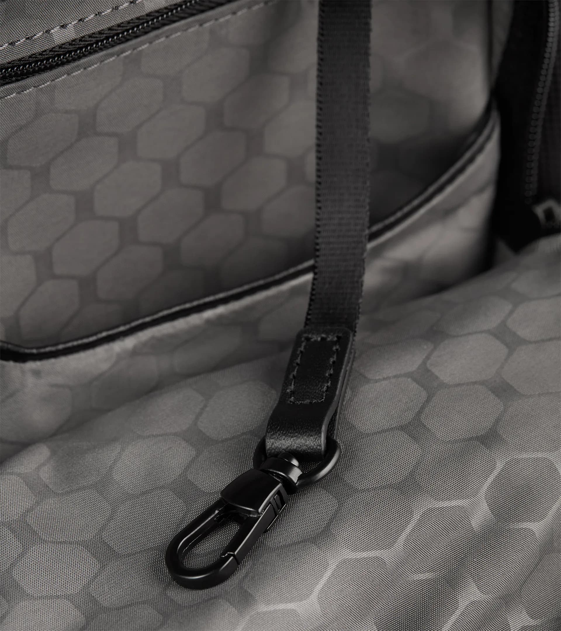 Roadster Nylon Toploader Backpack M 4