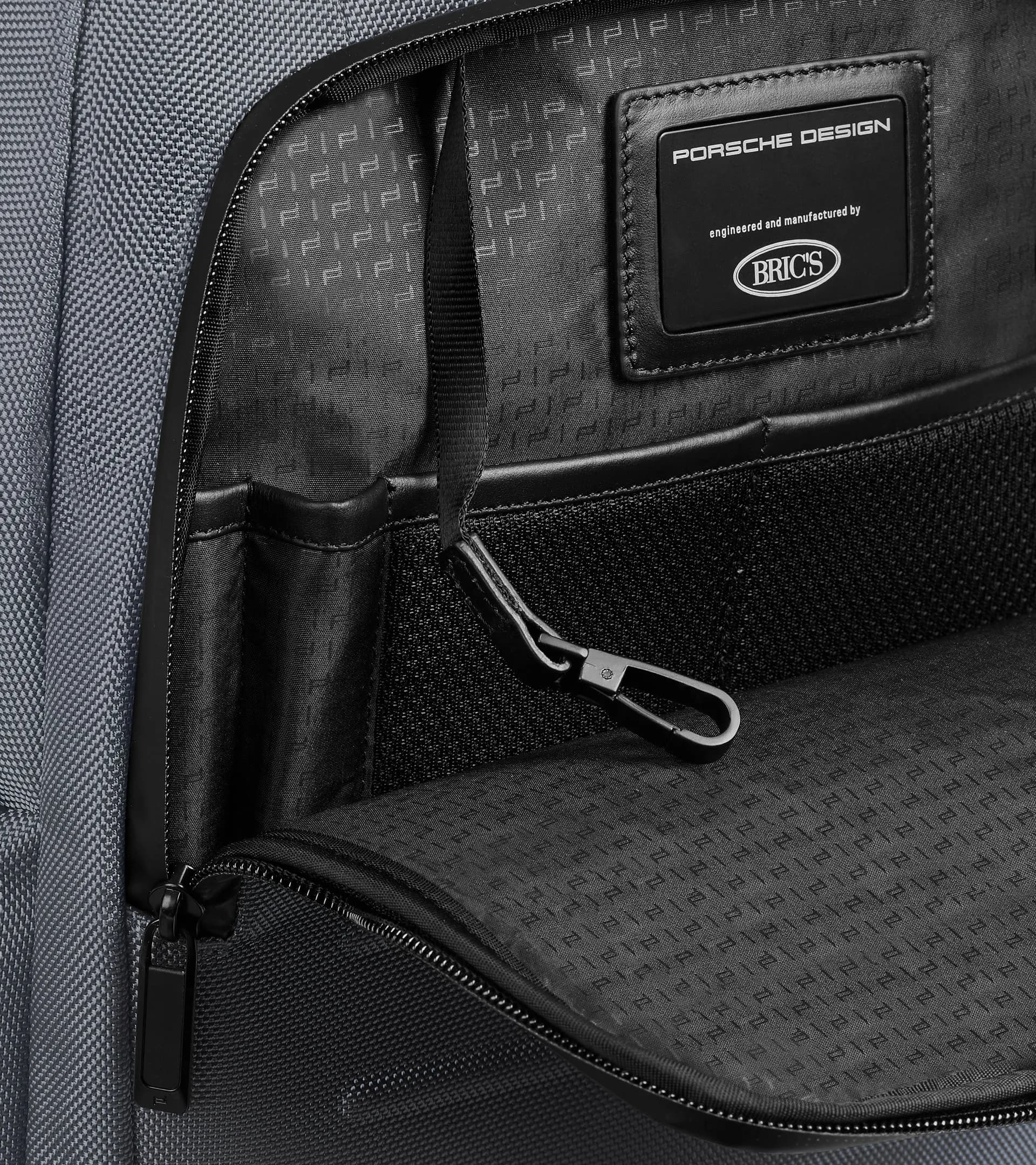 Roadster Pro Backpack L 7