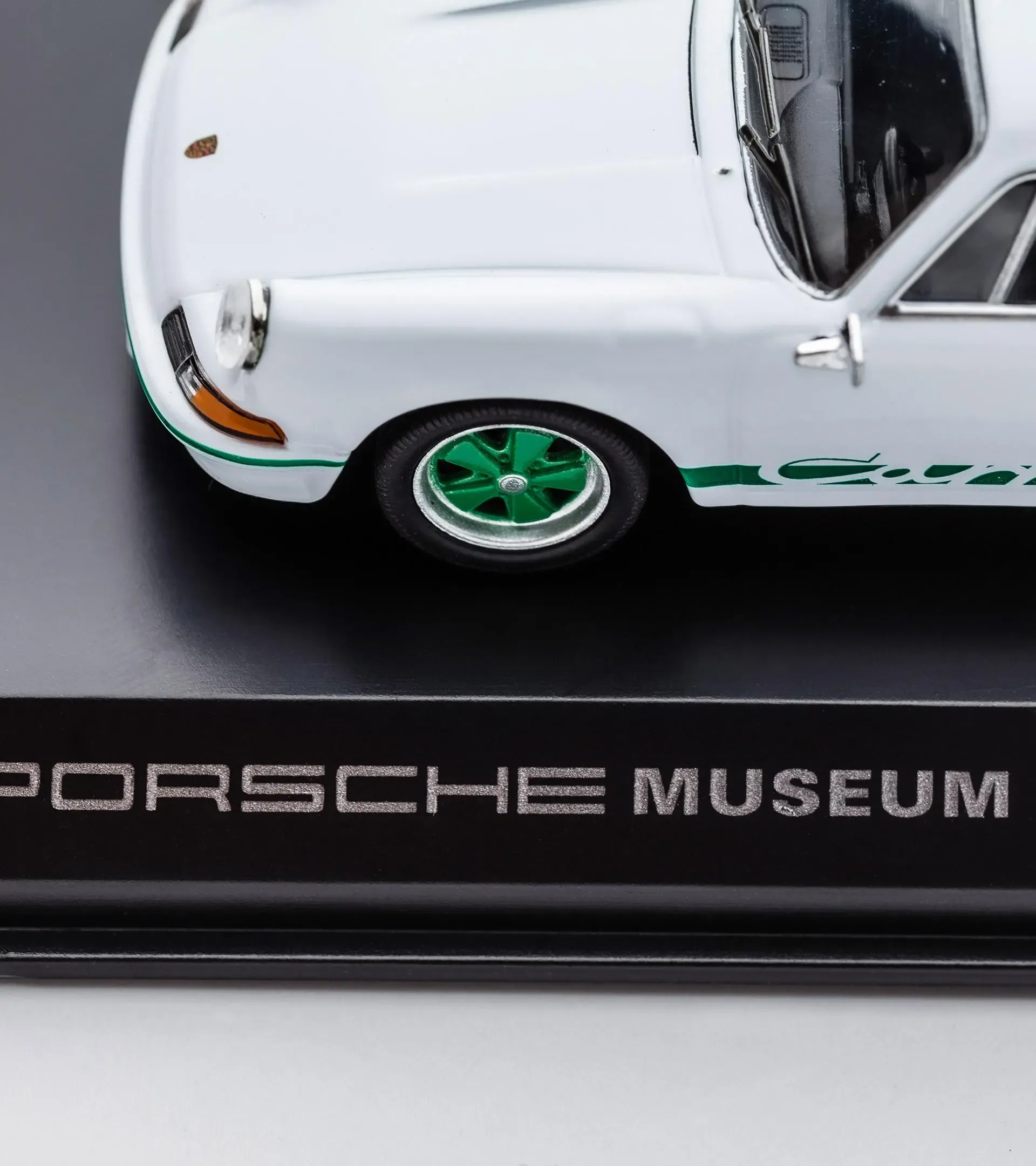 Porsche 911 Carrera RS 2.7 2