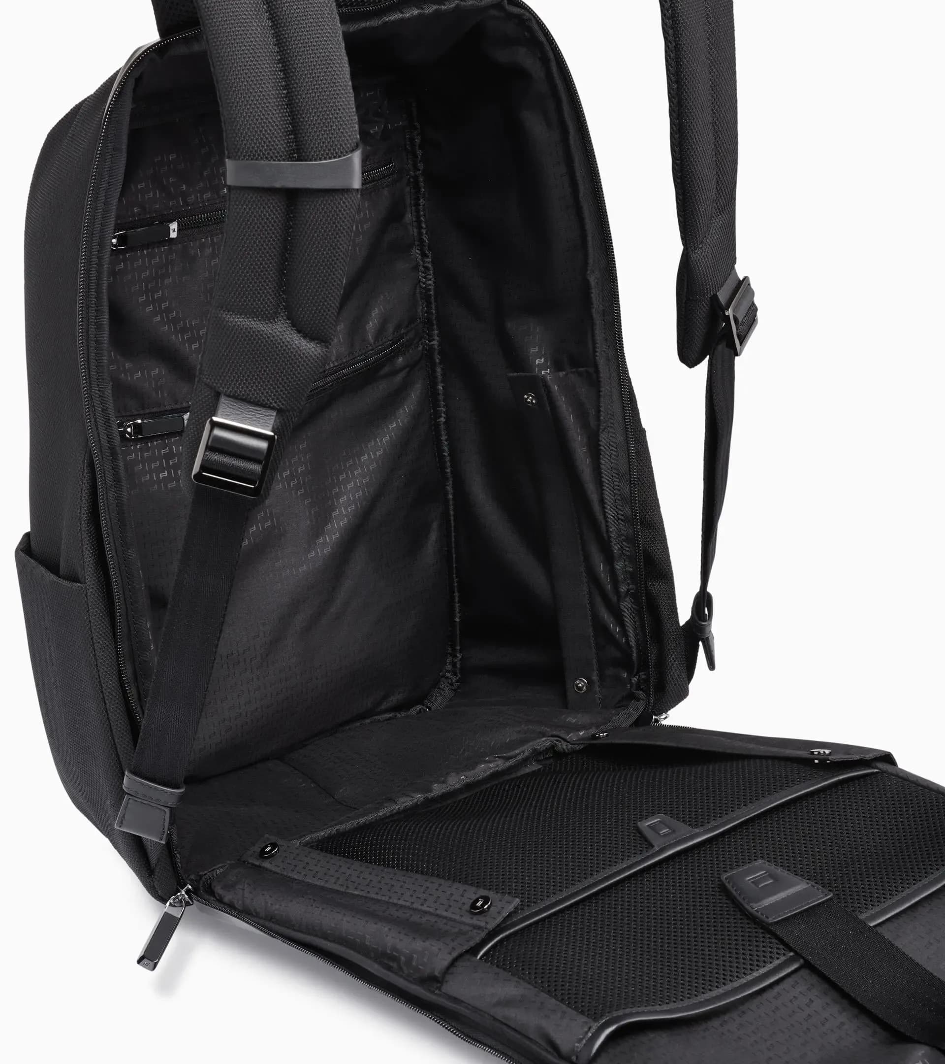 Roadster Nylon Backpack M 7