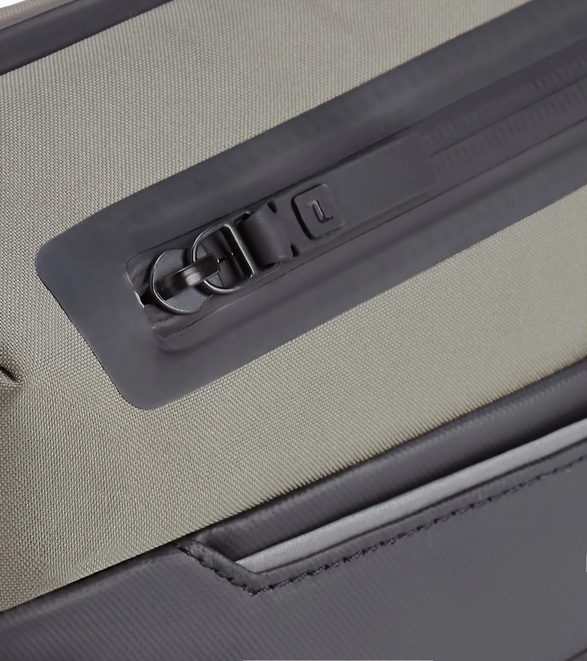 Urban Eco Washbag L 4