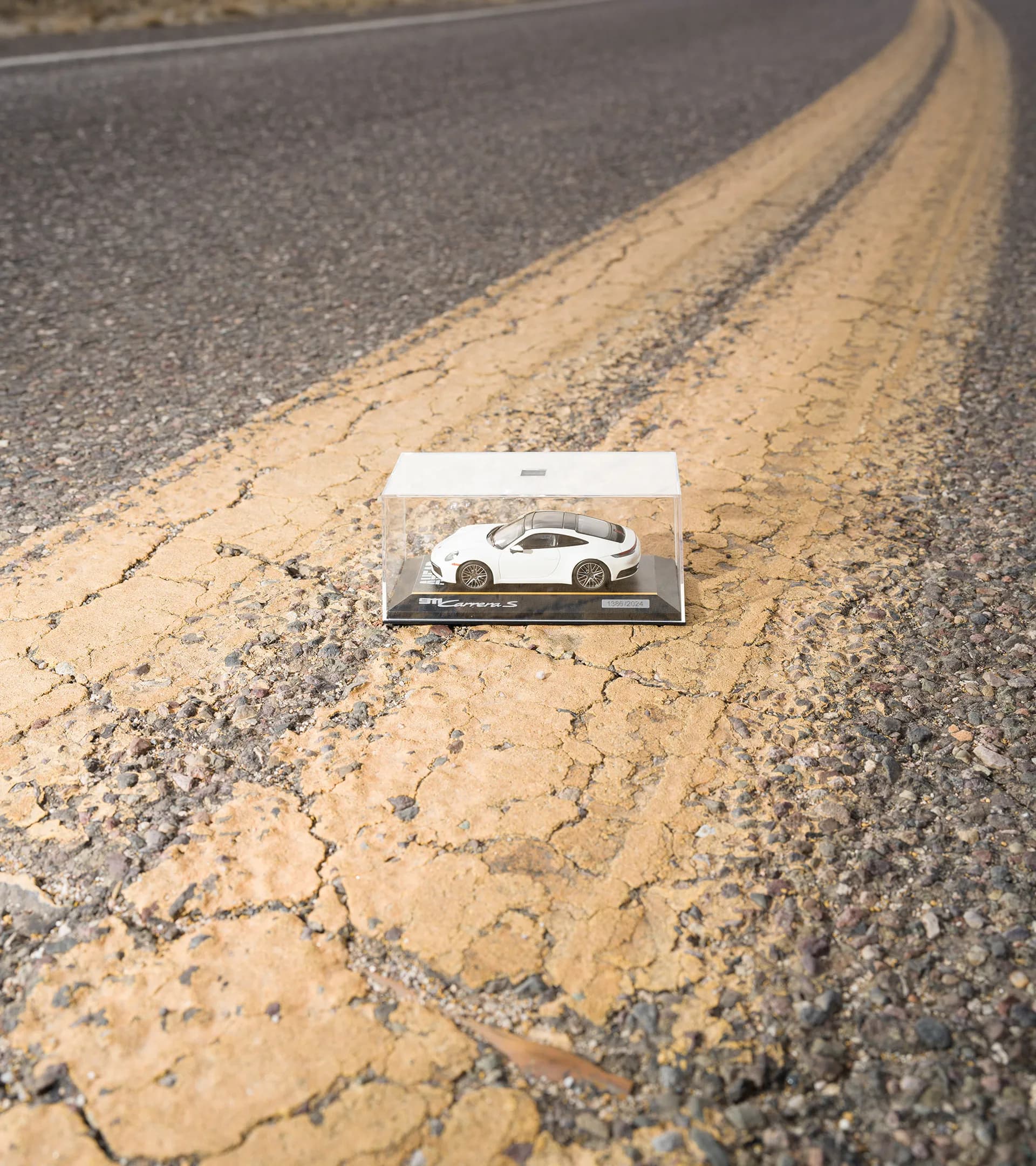 Porsche 911 Carrera S (992) - Ltd. 6