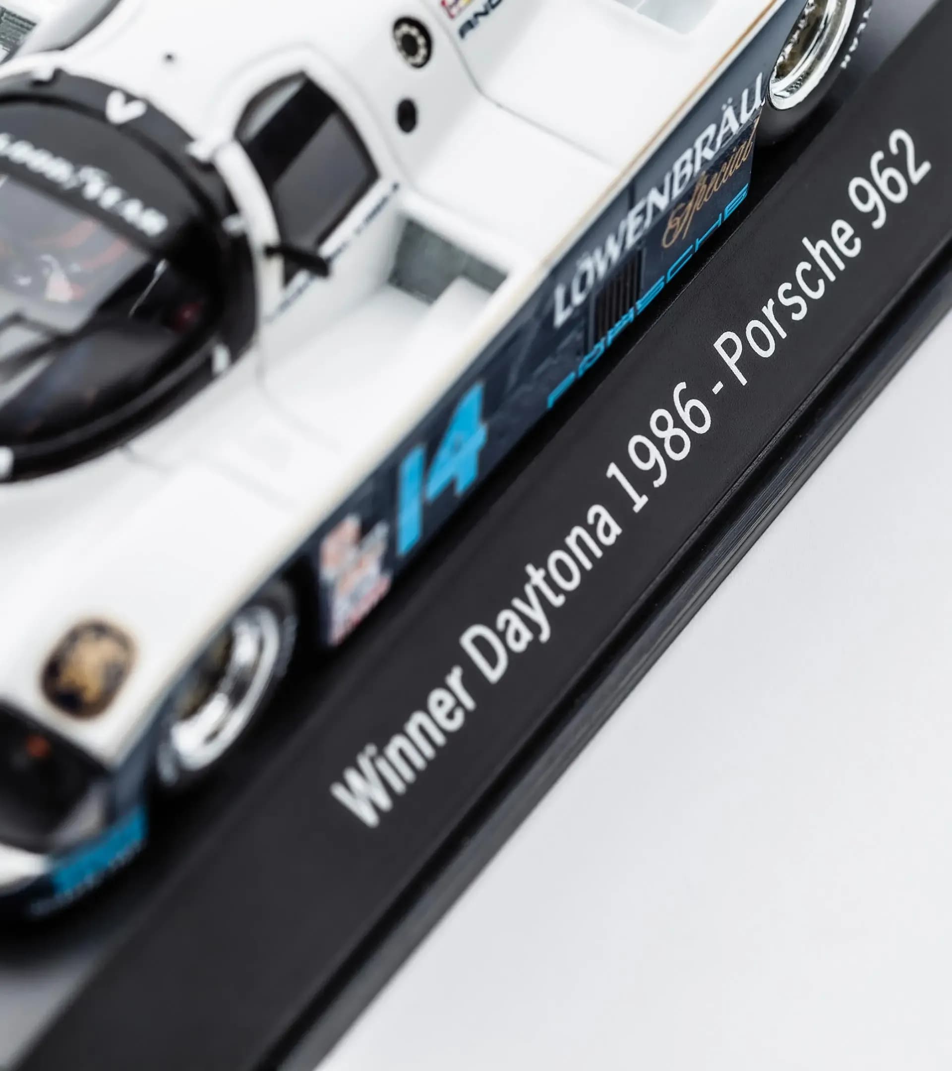 Porsche 962 C  - Daytona 1986 2