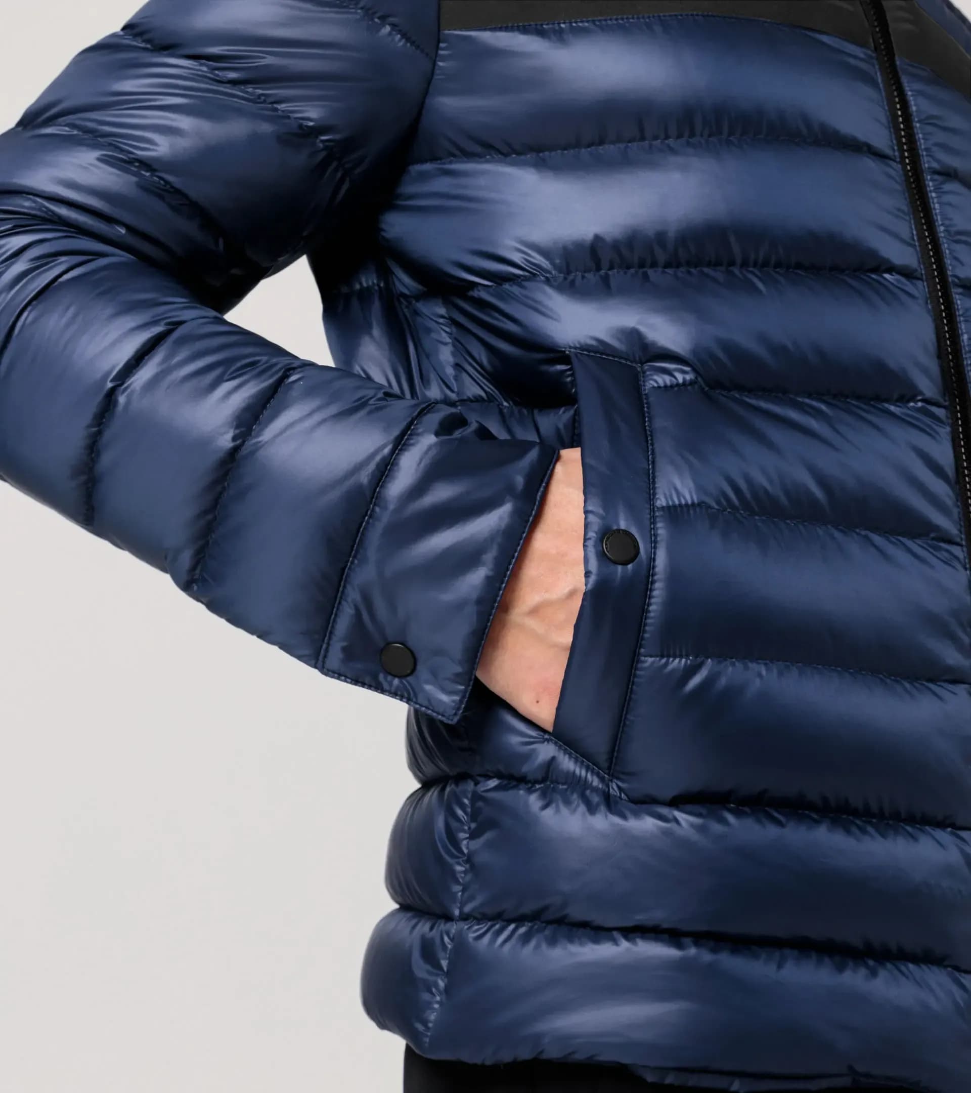 Lightweight puffer jacket 4