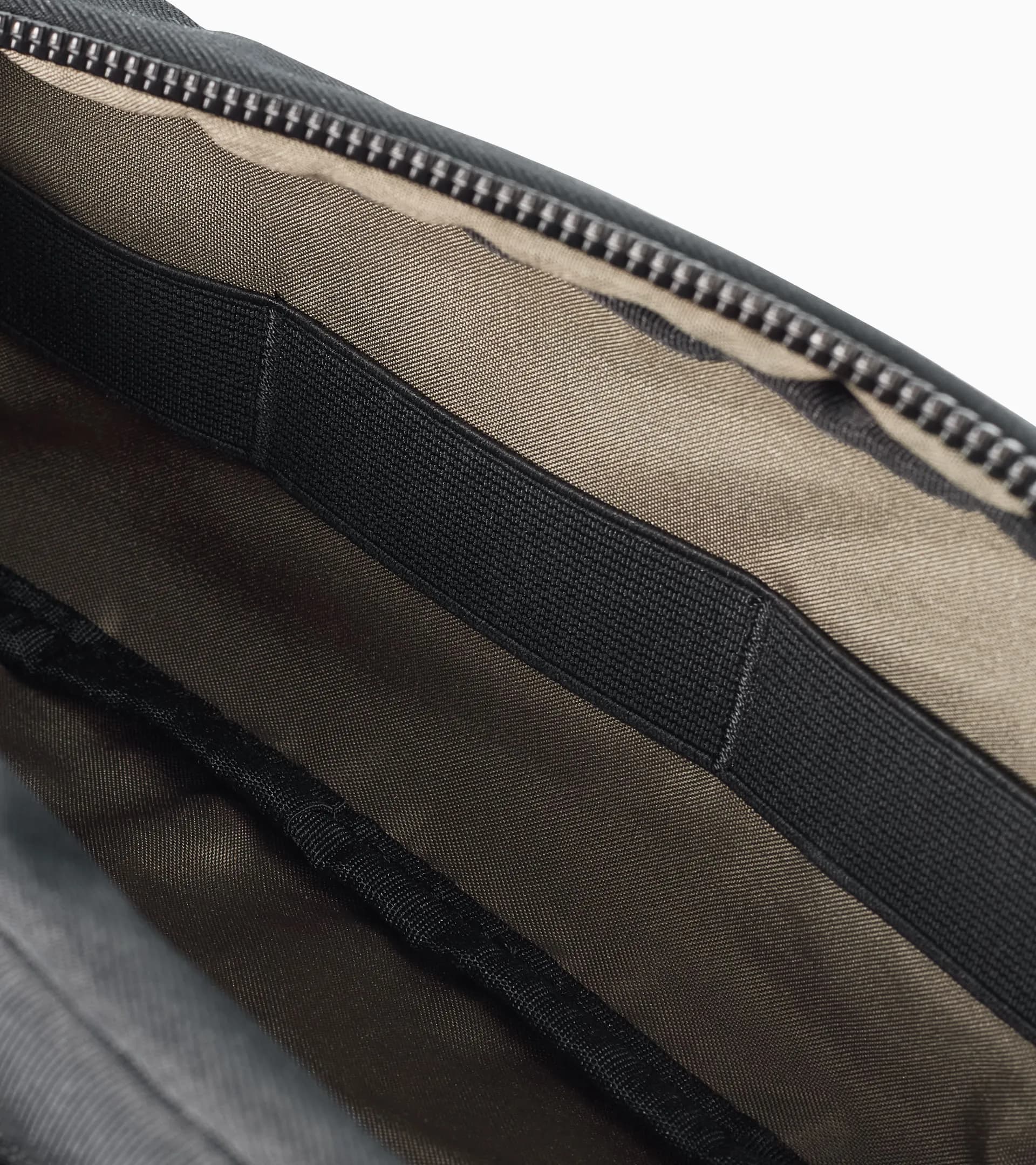 Pouch – Essential 3