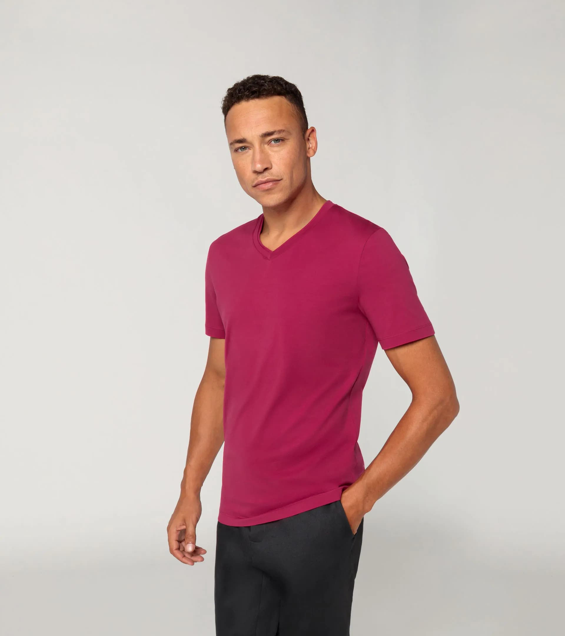 V-neck T-shirt 6