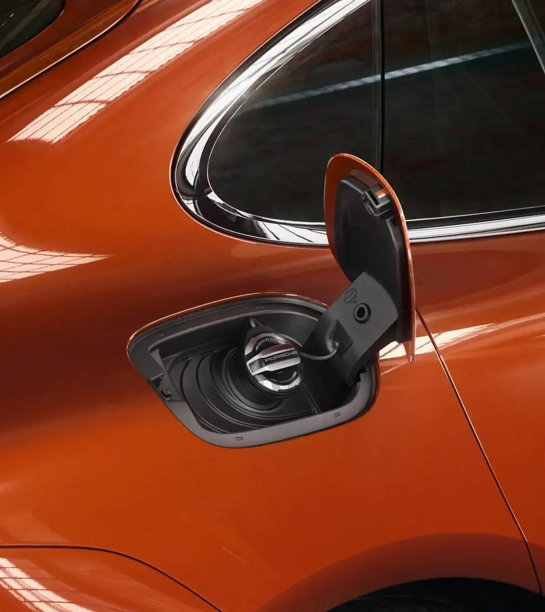 Porsche Exclusive Design Fuel Tank Cap 3