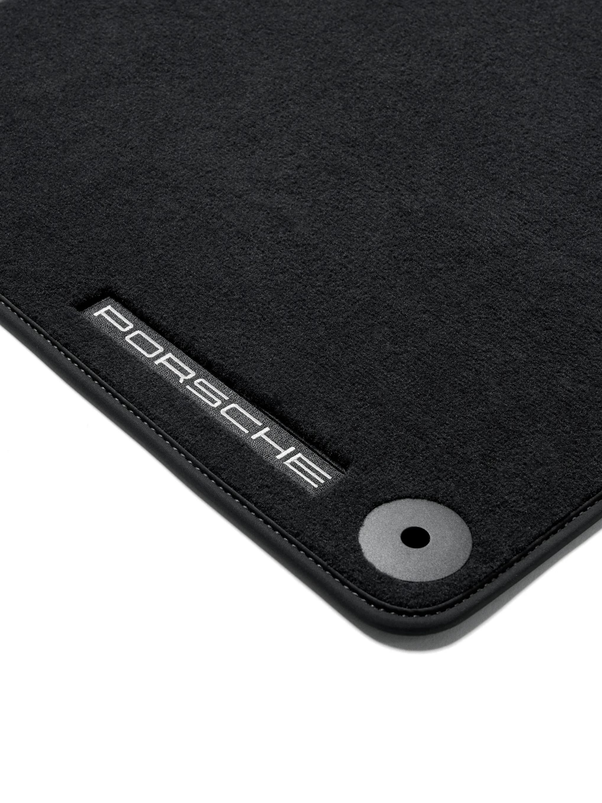 Floor mats with Nubuk surround - Macan Electric 2