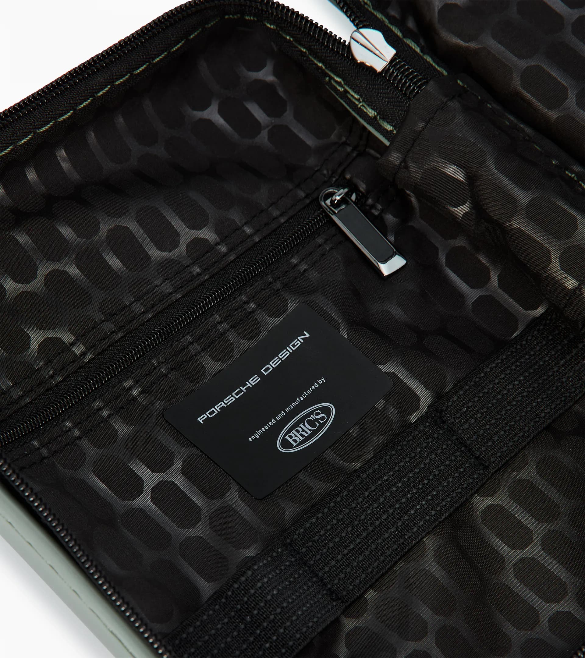 Mallette rigide polyvalente Roadster – Porsche Cayenne Electric Lifestyle  6