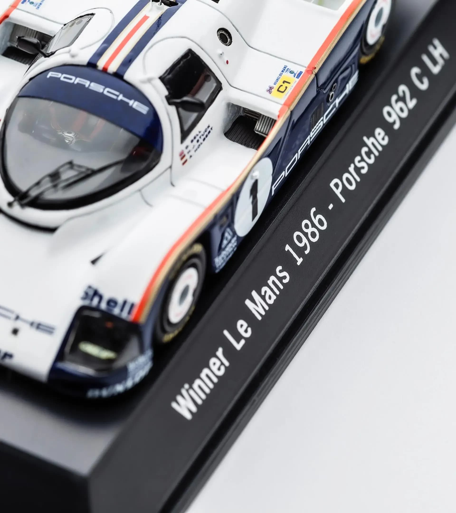 Porsche 962 C - Le Mans 1986 2