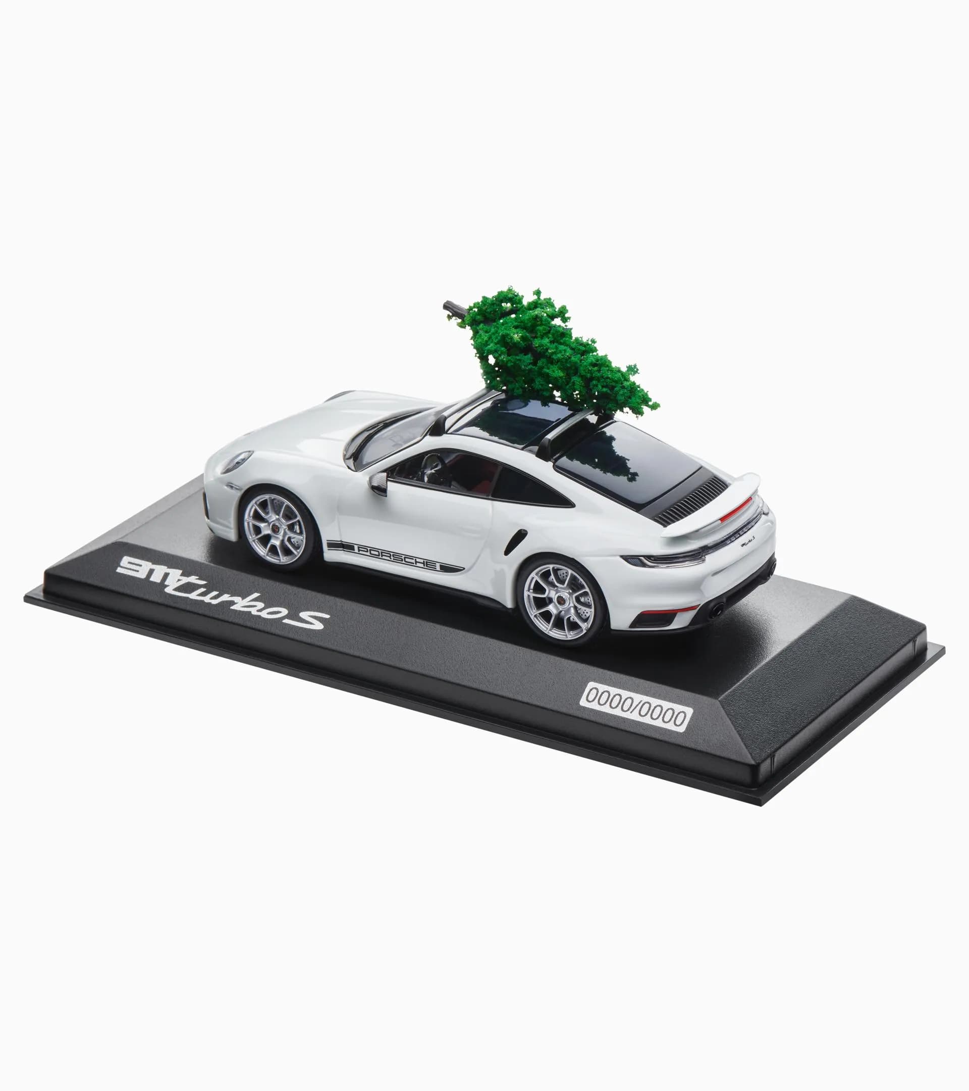 911 Turbo S (992) X-Mas 2021 3