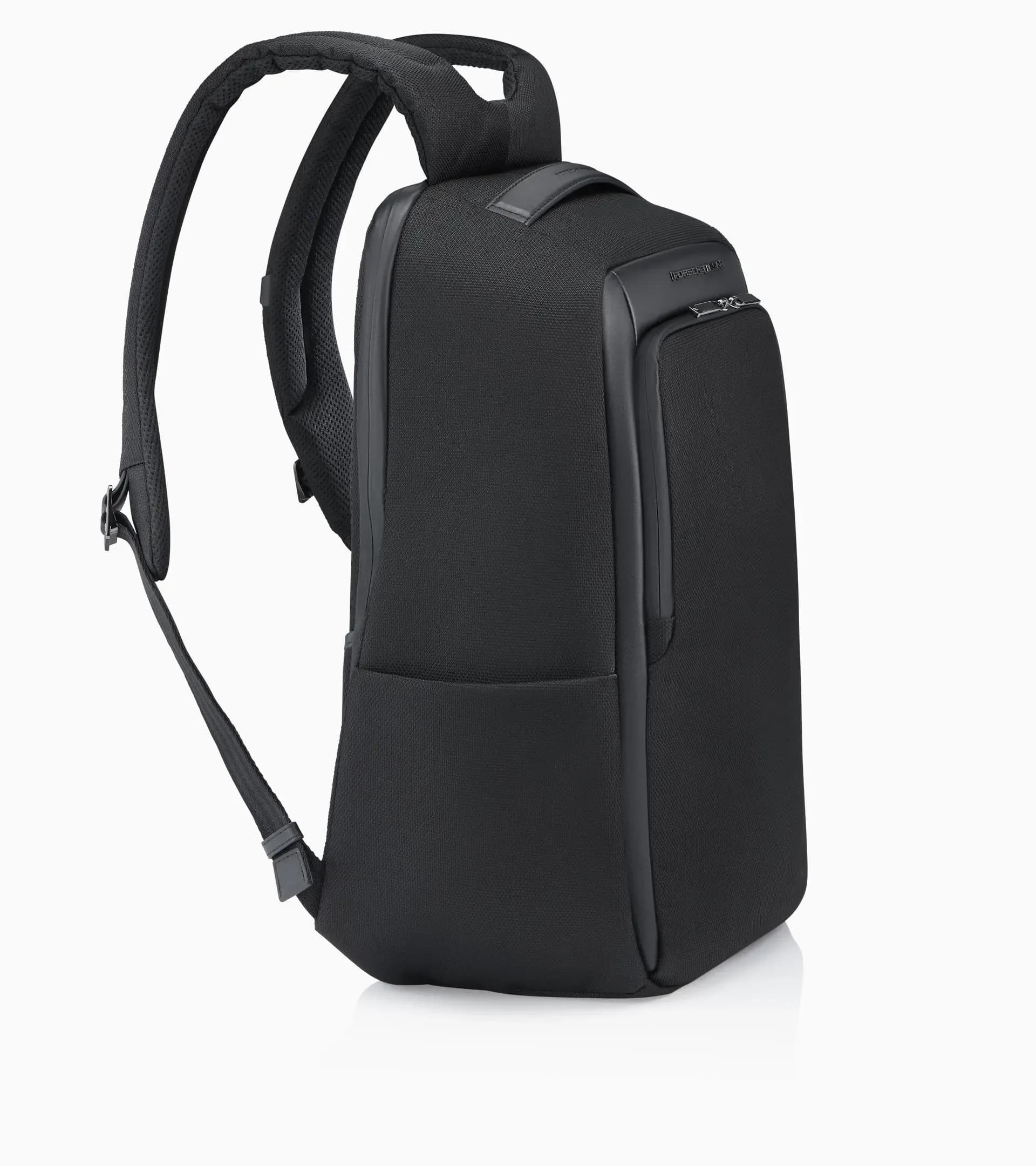Roadster Nylon Backpack M 3