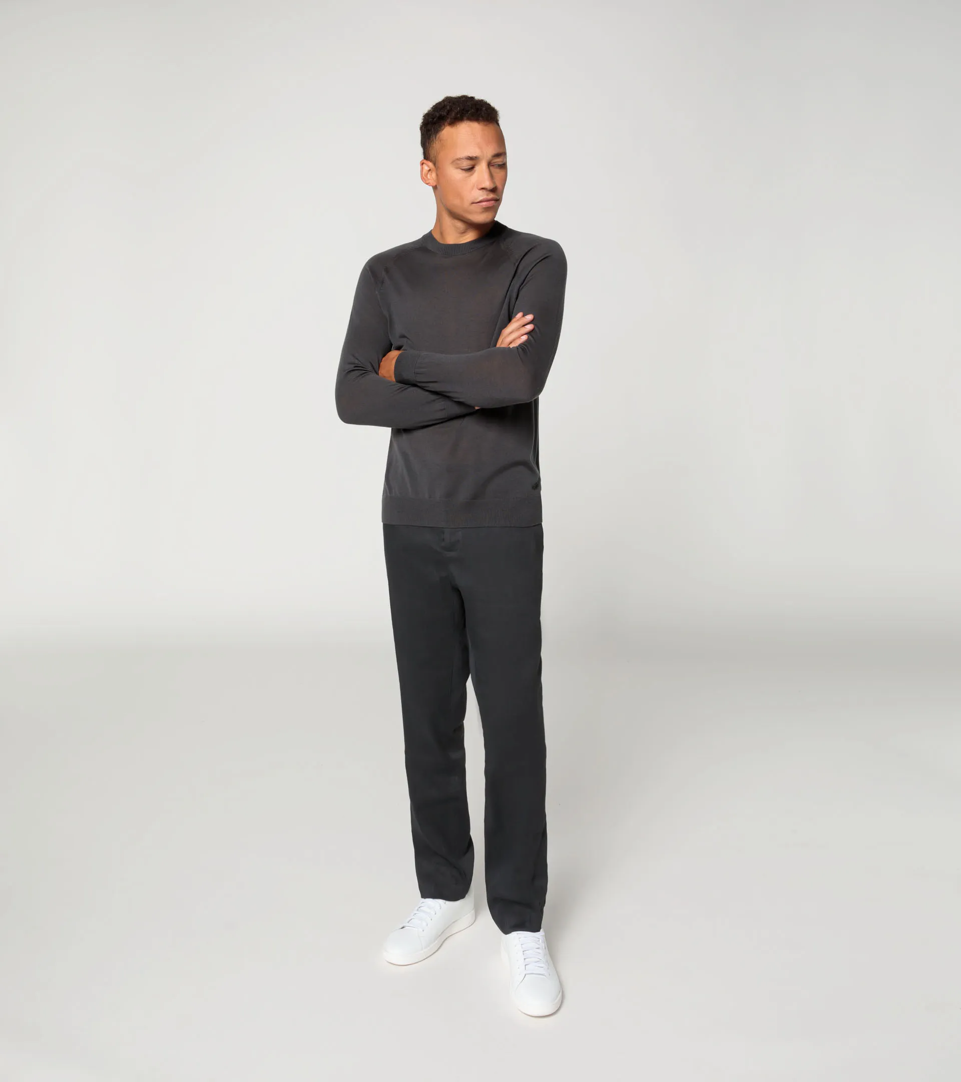 Crew neck pullover 4