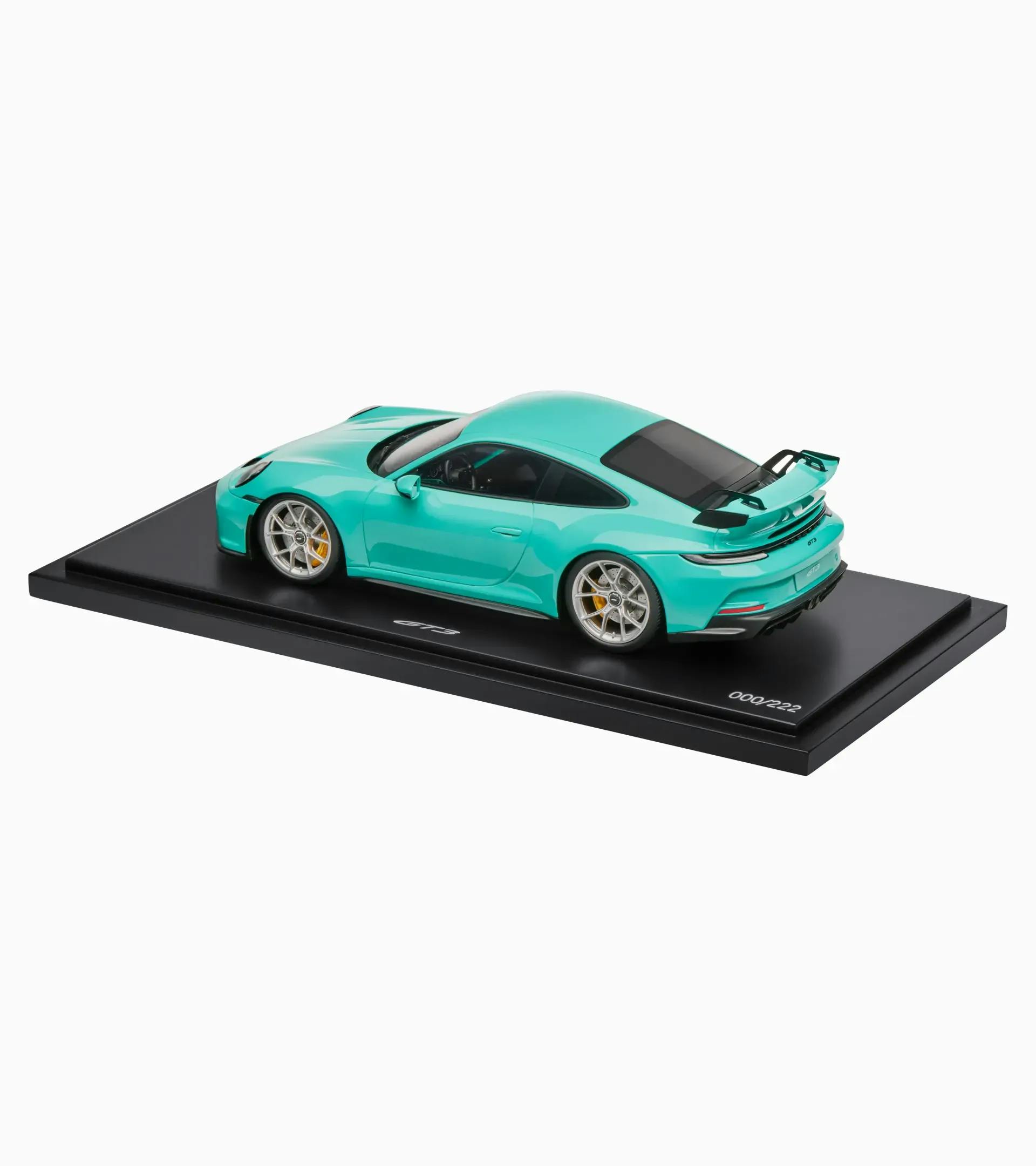 Porsche 911 GT3 (992) mintgrün – Limited edition thumbnail 3