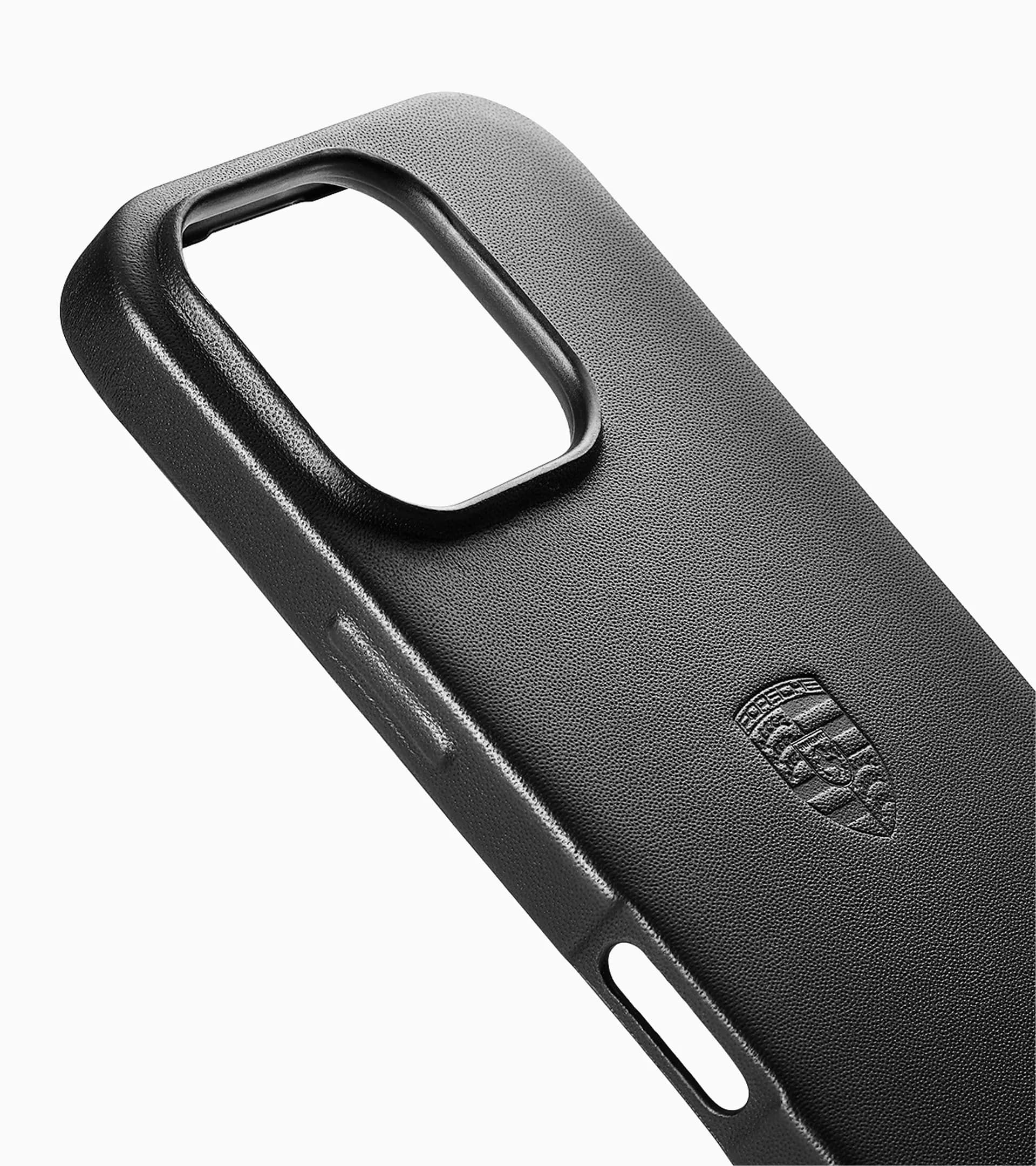 Snap on Case iPhone 16 Pro Macan 3