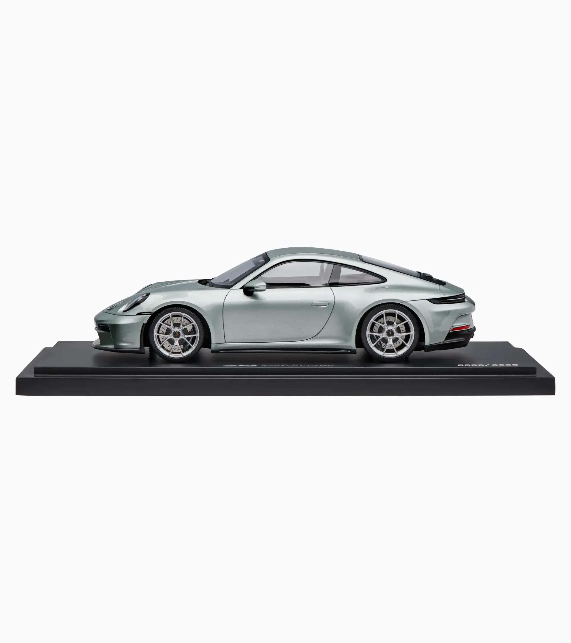 Porsche 911 GT3 mit Touring-Paket (992) 70 Years Porsche Australia Edition – Ltd. thumbnail 1