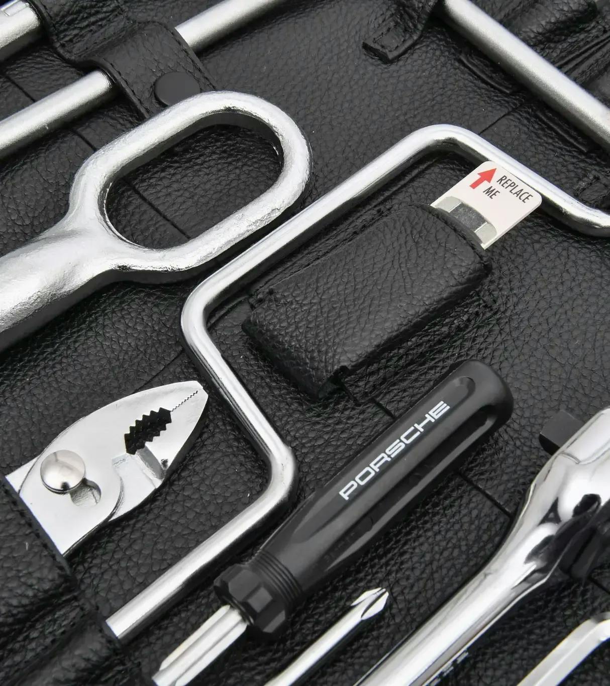 Porsche Classic 928 tool bag 3