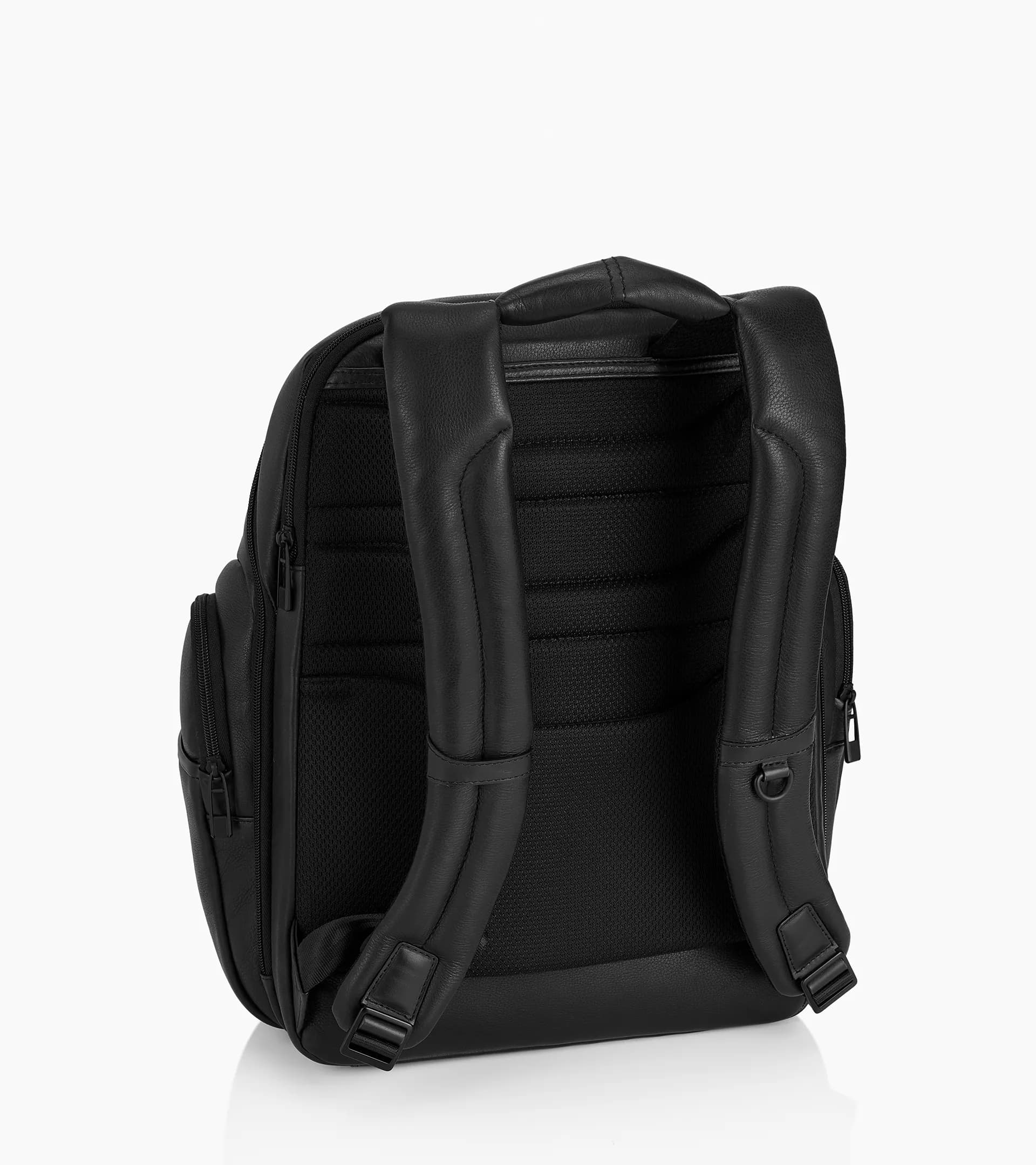 Roadster Leather Backpack L 2