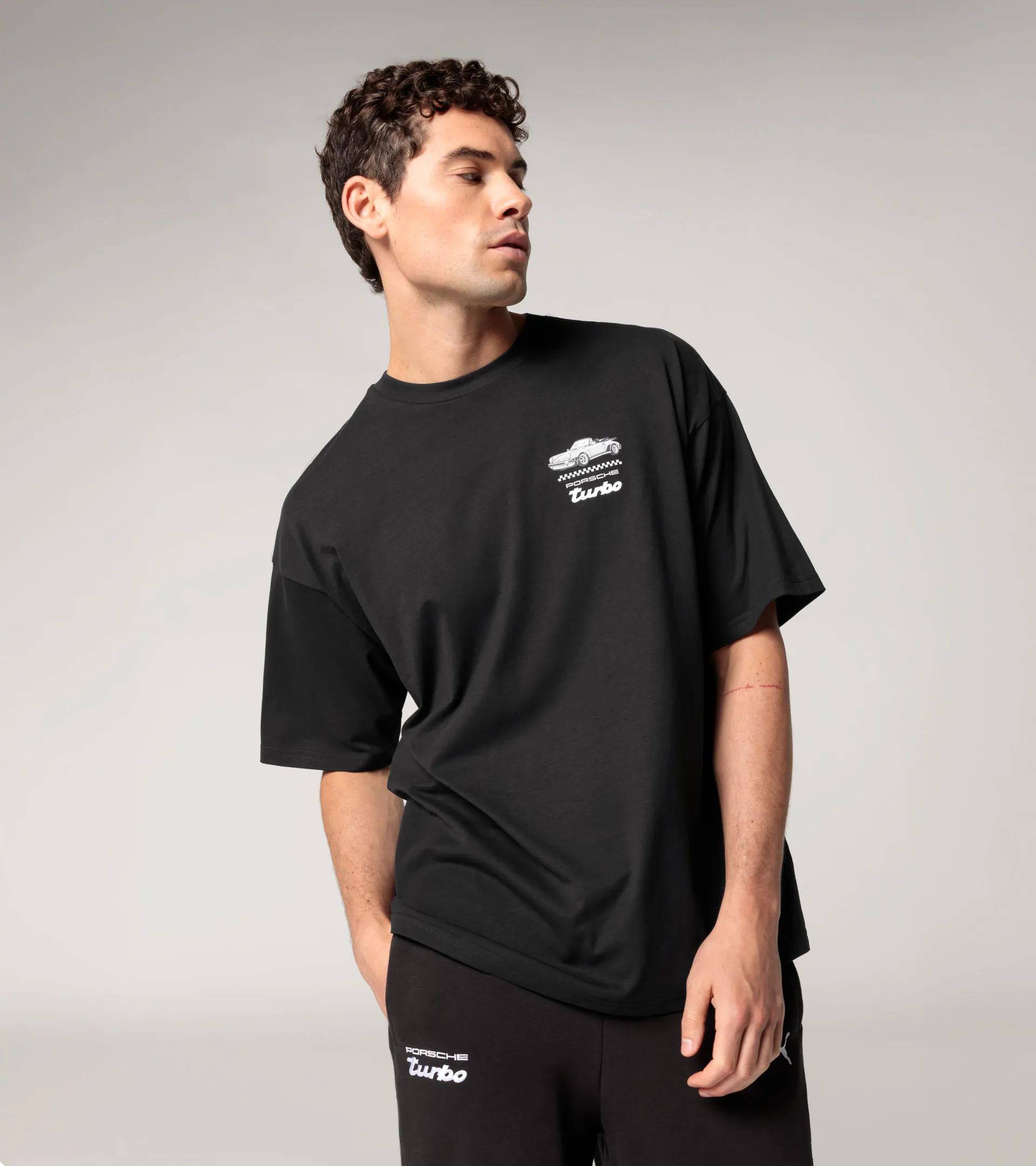 T-shirt Graphic imprimé noir Porsche Turbo Club au dos – Porsche Turbo  6