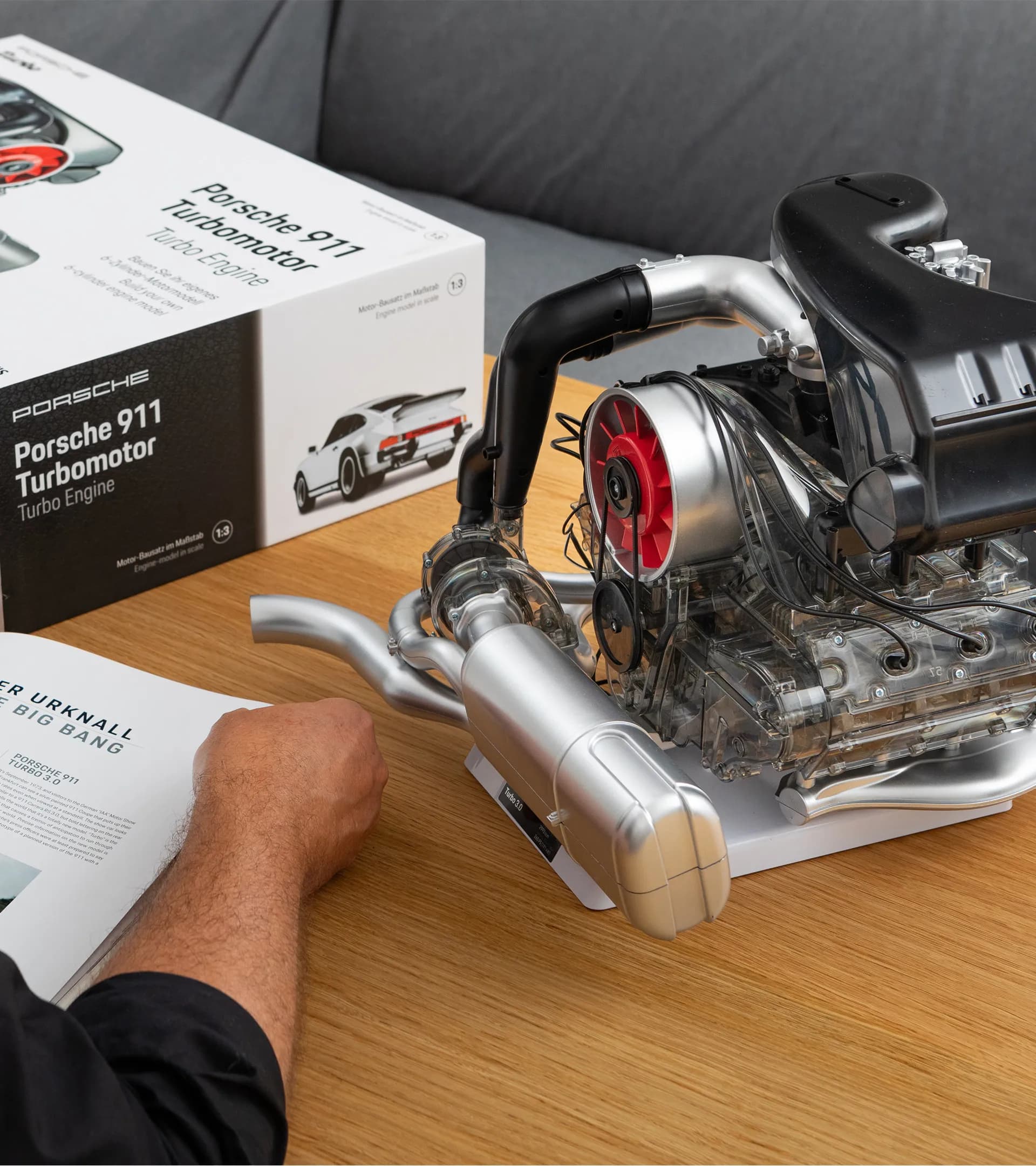 Porsche 911 Turbo engine kit 8