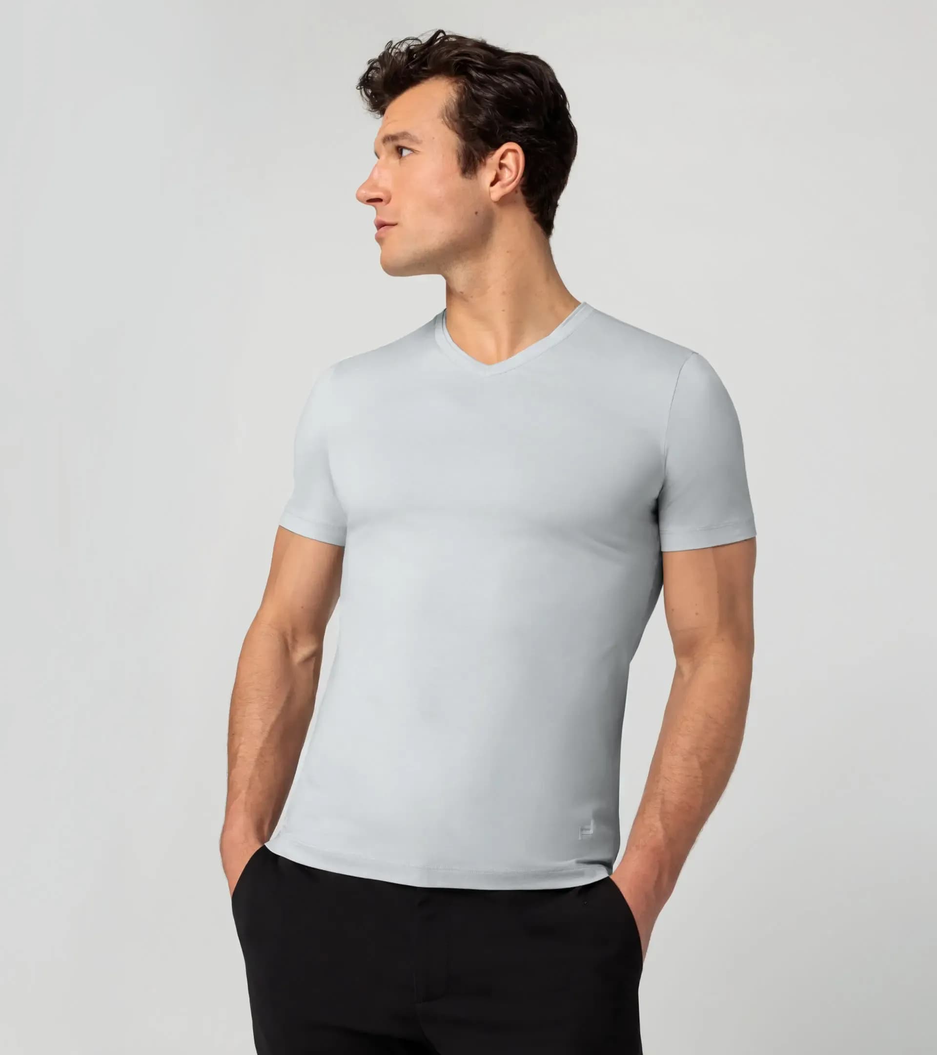 V-neck T-shirt 6