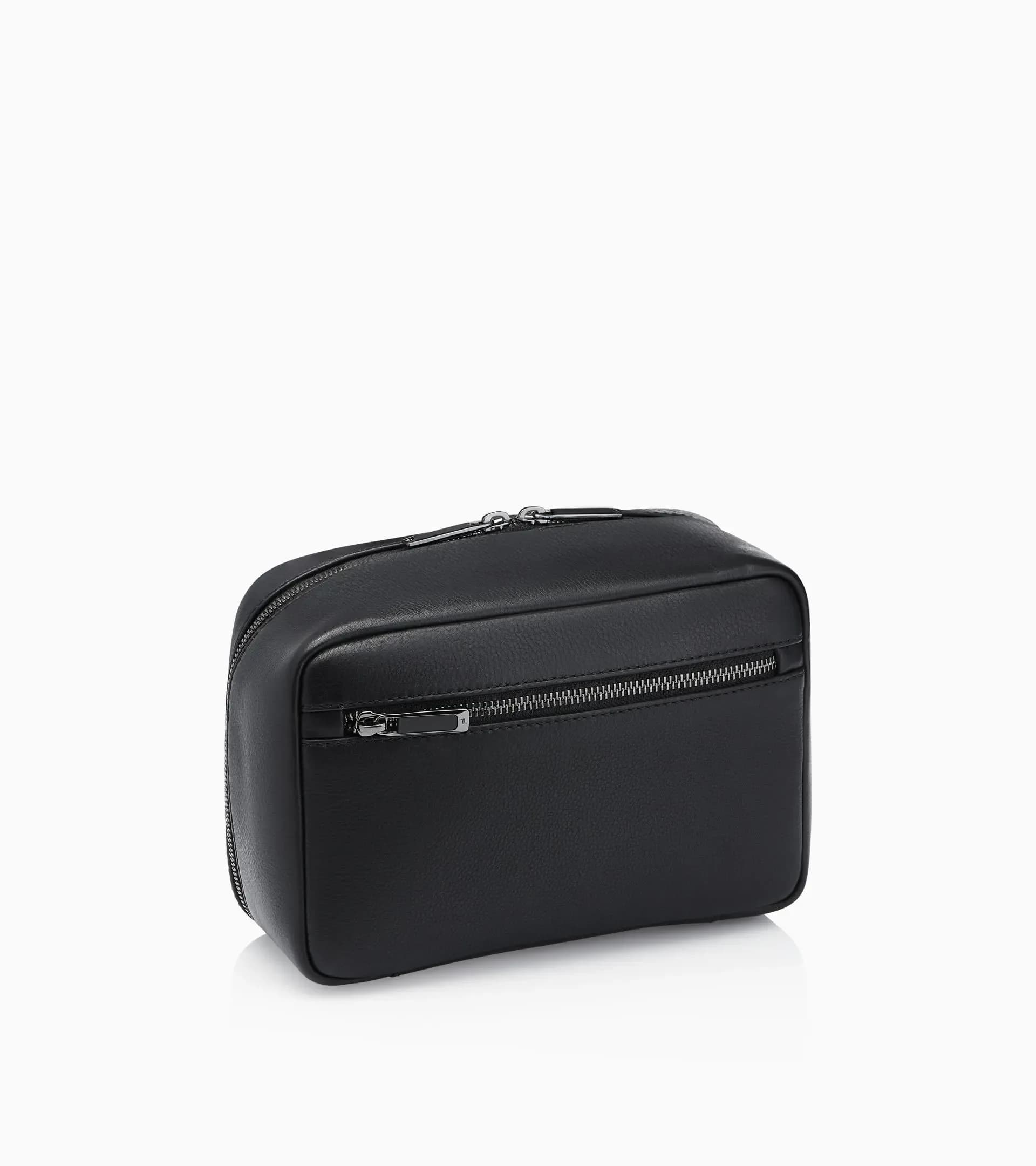Roadster Leather Washbag M 2