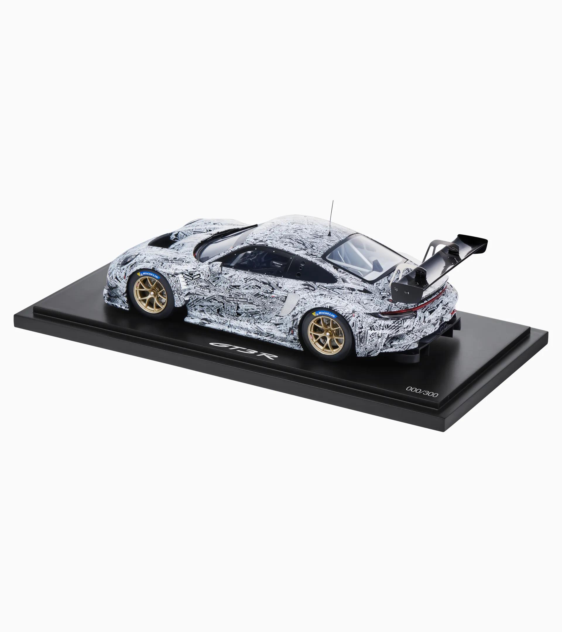 Porsche 911 GT3 R (992) - Ltd. thumbnail 2