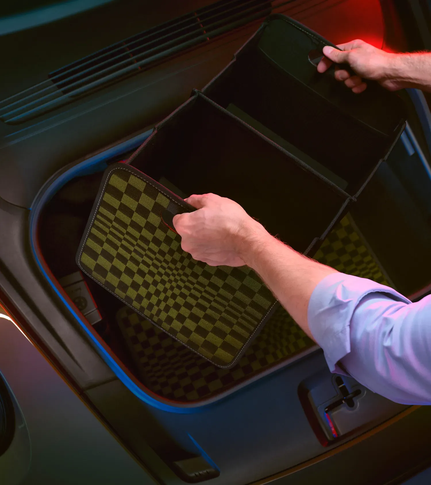 Skládací zavazadlový prostor - Pasha Black/Olive Neo 7