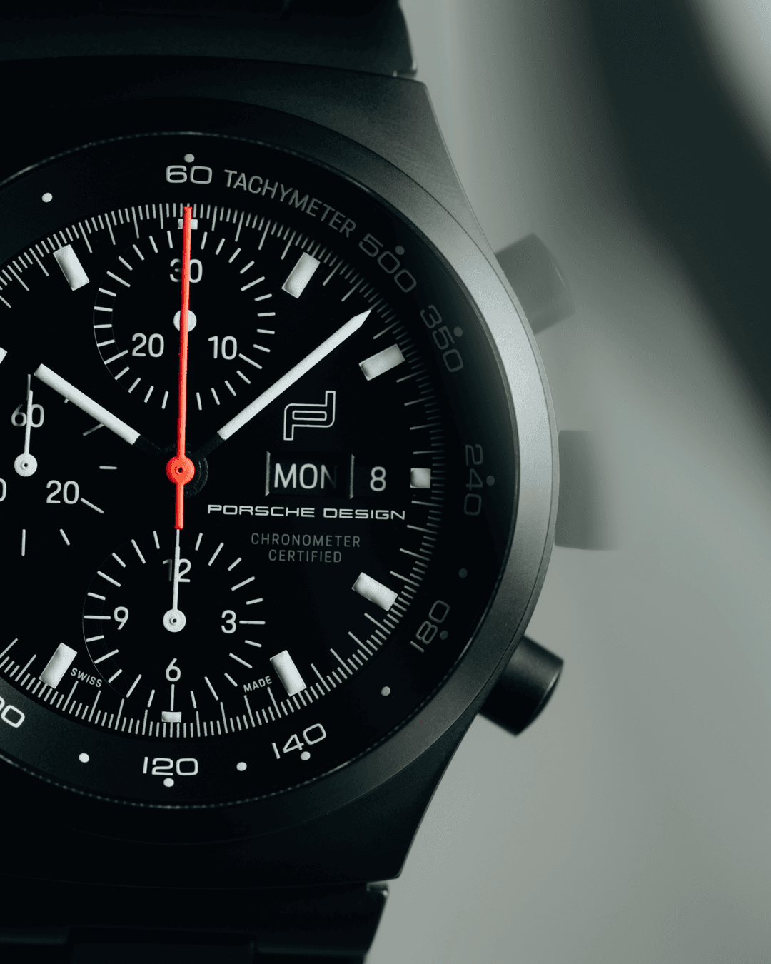 Zbliżenie na Chronograph 1 – 1975, limitowana edycja w całości z tytanu
